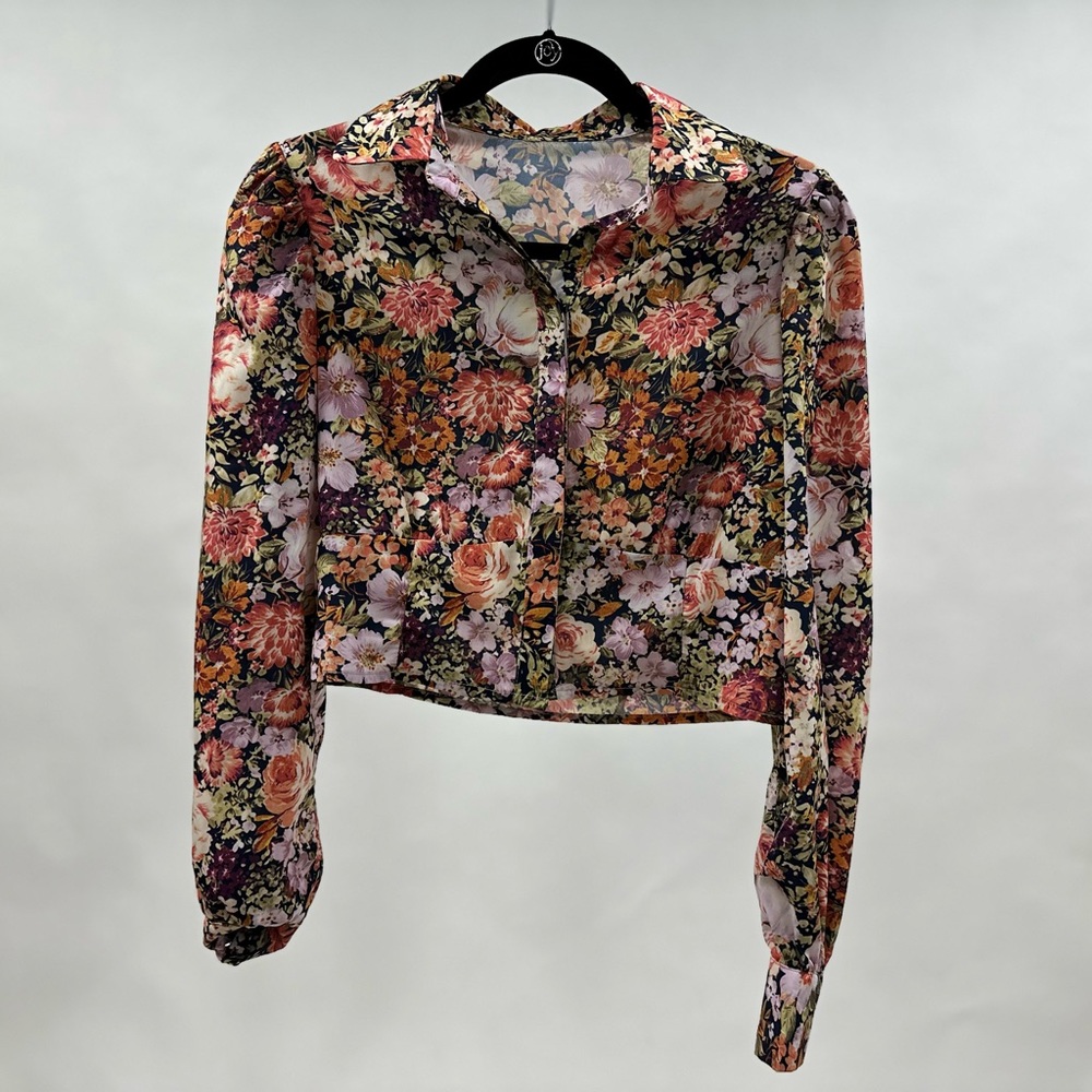 Button up floral top with beaded embellishment on sleeve